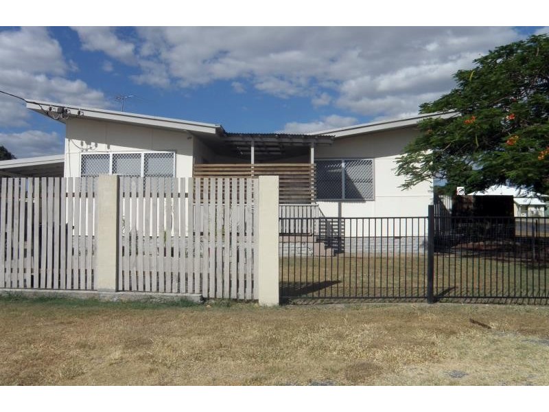 1/128 Kroombit Street, Biloela QLD 4715