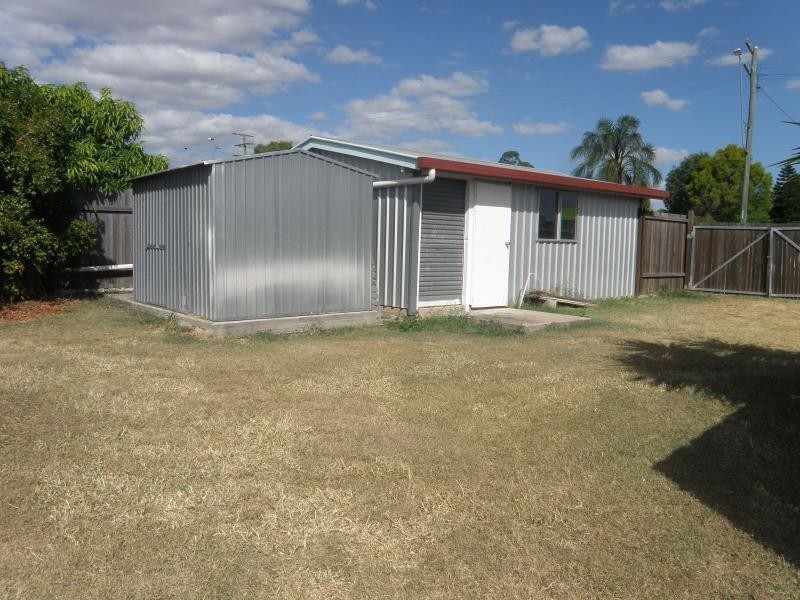 1/128 Kroombit Street, Biloela QLD 4715