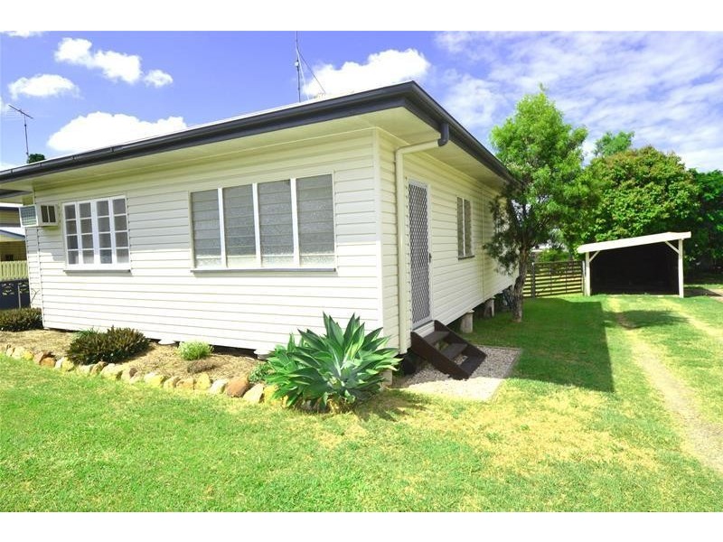 65 Rainbow Street, Biloela QLD 4715