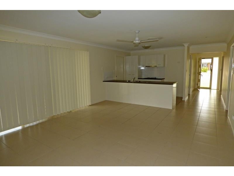 6 Halberstater Close, Biloela QLD 4715