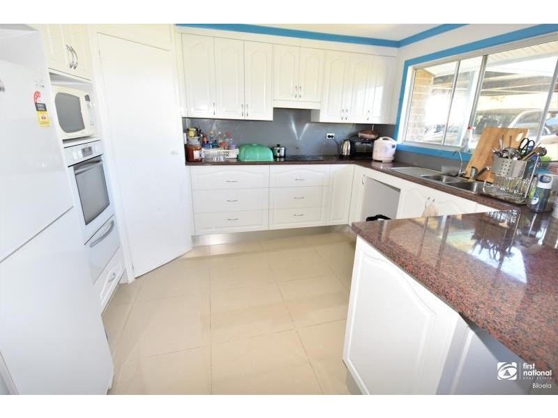 17 Woolein Crescent, Biloela QLD 4715