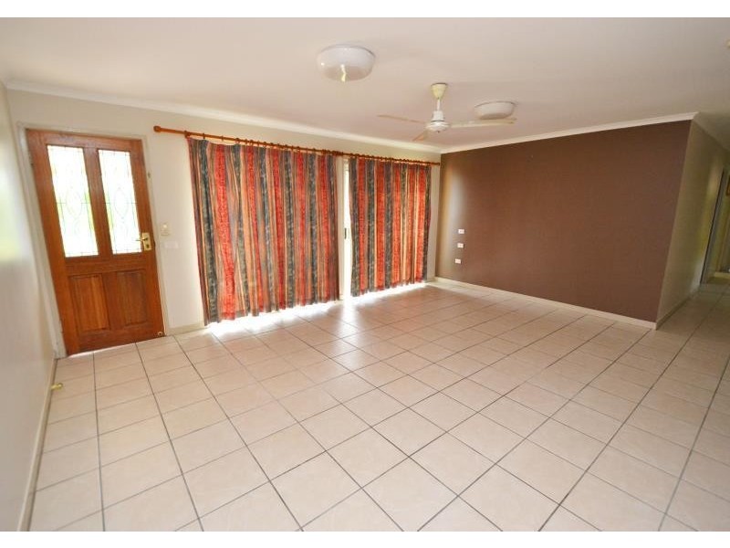 7 Raglan Street, Biloela QLD 4715