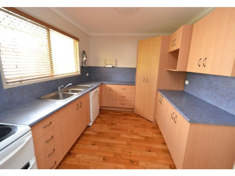 7 Raglan Street, Biloela QLD 4715