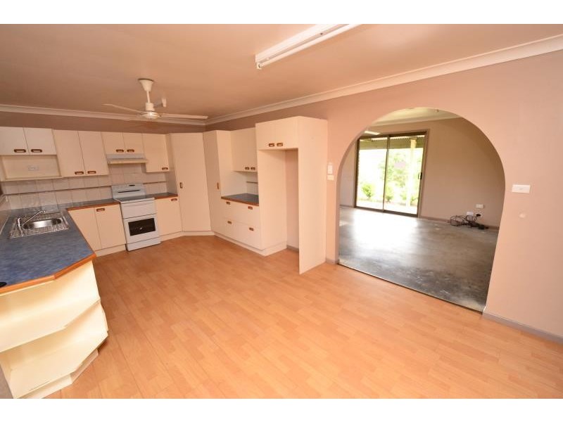 22 Blanches Road, Thangool QLD 4716