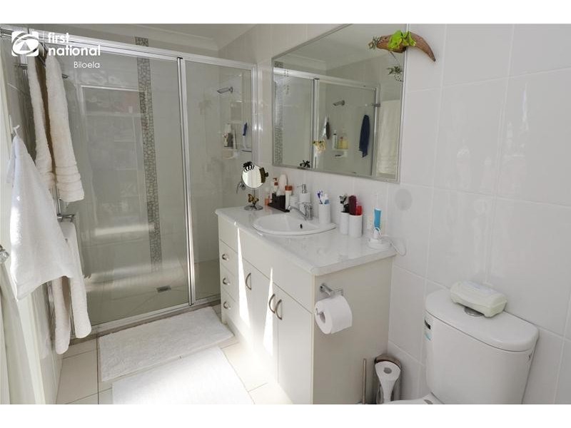 8 Valley View Drive, Biloela QLD 4715