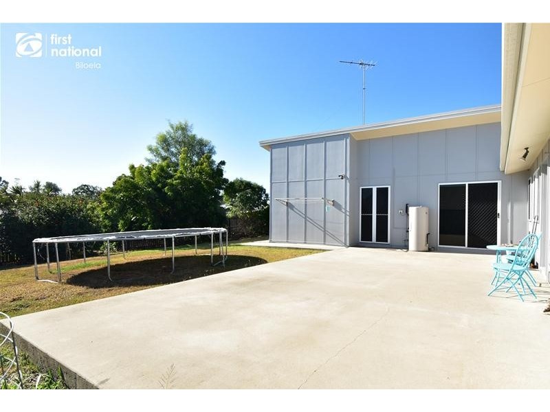 8 Valley View Drive, Biloela QLD 4715