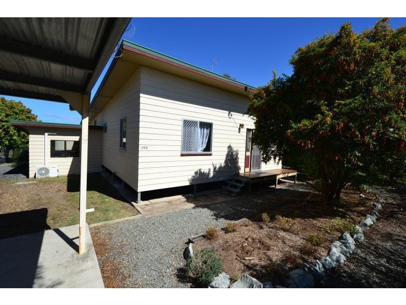 103 Kroombit Street, Biloela QLD 4715