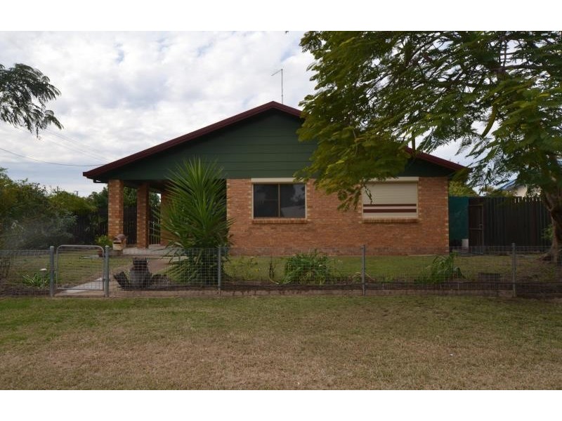 112 Kariboe Street, Biloela QLD 4715