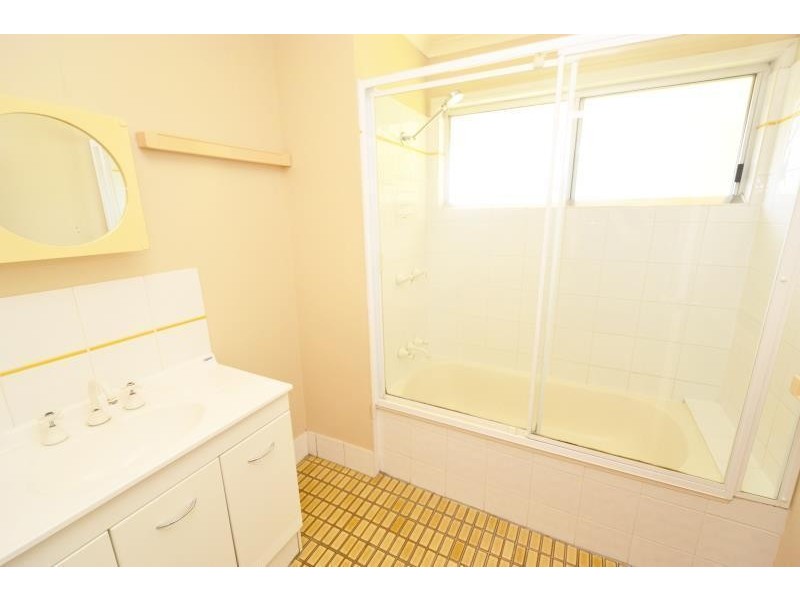 1 Ulogie Court, Biloela QLD 4715