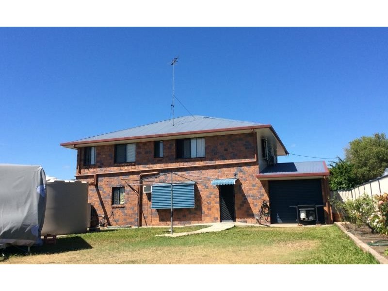 12 Grevillea Street, Biloela QLD 4715