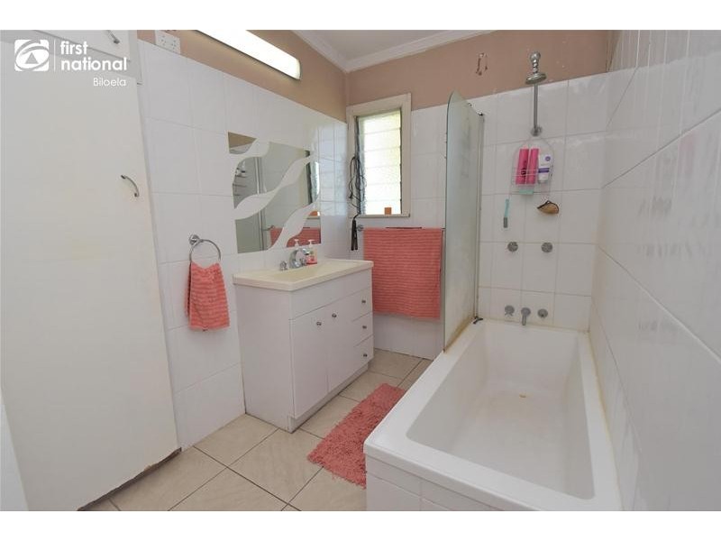 120 Kariboe Street, Biloela QLD 4715