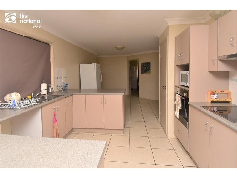 17 Raglan Street, Biloela QLD 4715