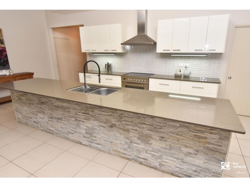 19 Earlsfield Street, Biloela QLD 4715