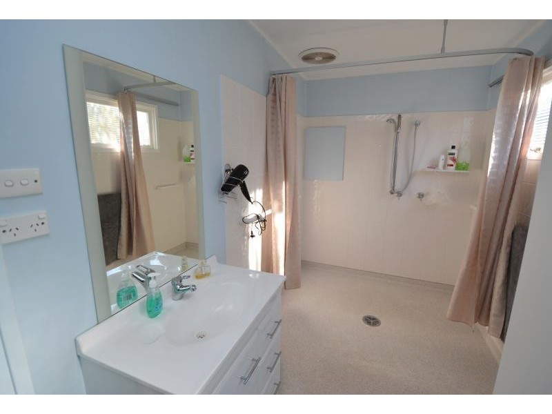 7 Collard Street, Biloela QLD 4715