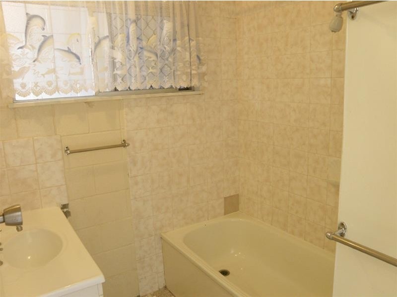 2/32 Grevillea Street, Biloela QLD 4715