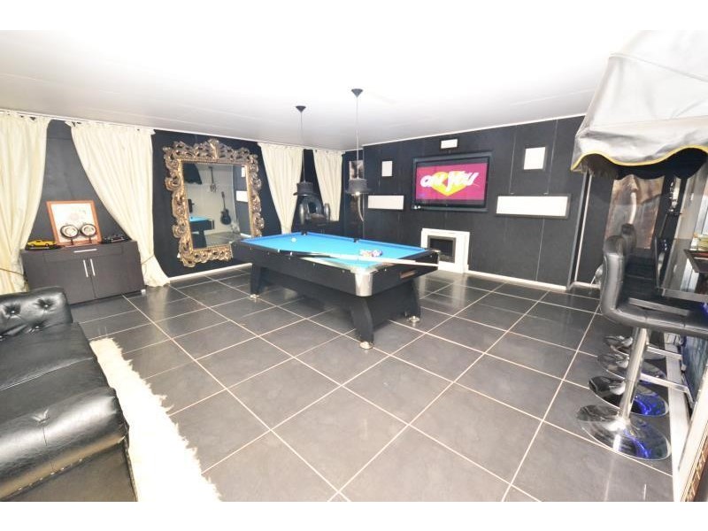 4 State Farm Road, Biloela QLD 4715