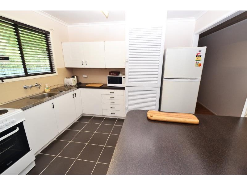 4 State Farm Road, Biloela QLD 4715