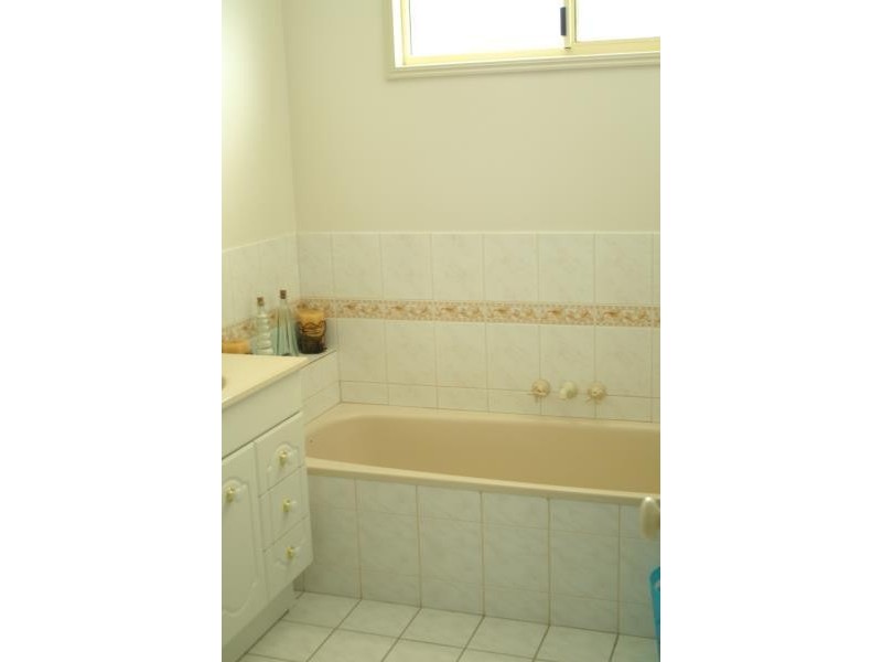 18 Ward Crescent, Biloela QLD 4715