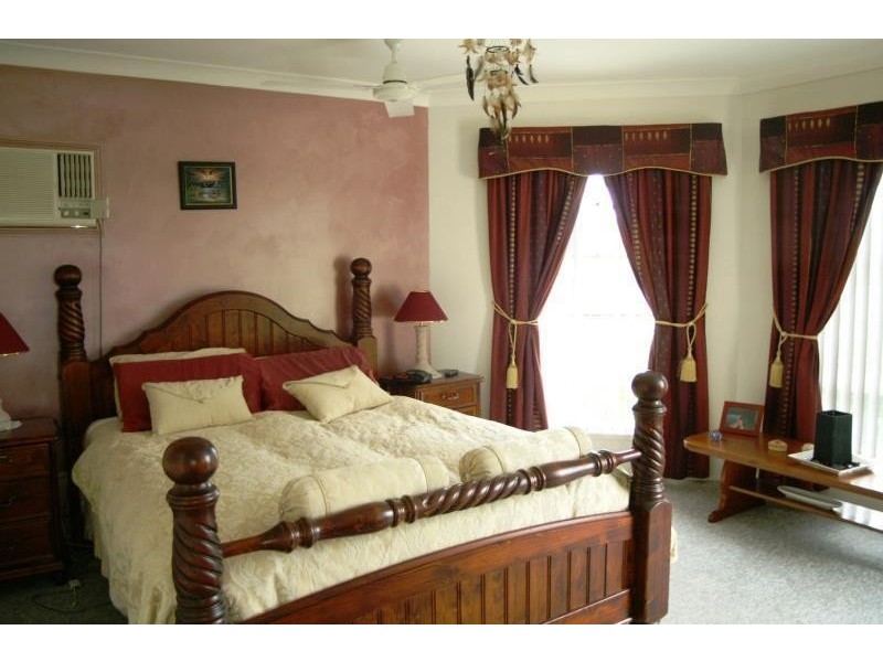 18 Ward Crescent, Biloela QLD 4715