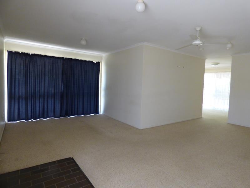 8 Whitlock Place, Biloela QLD 4715