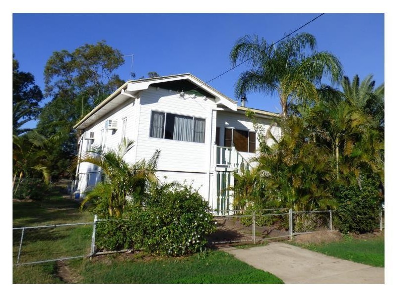 70 Kroombit Street, Biloela QLD 4715