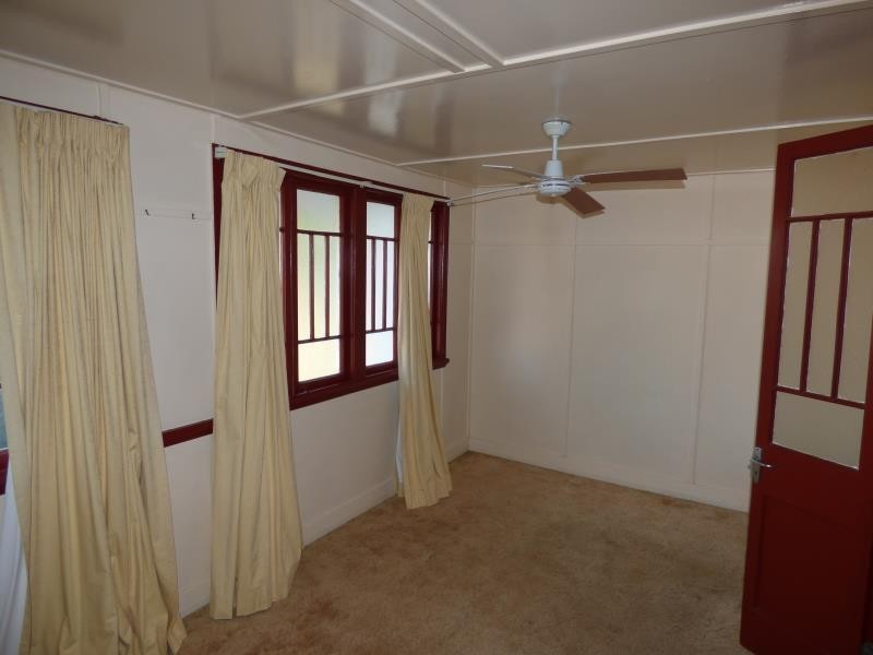 70 Kroombit Street, Biloela QLD 4715