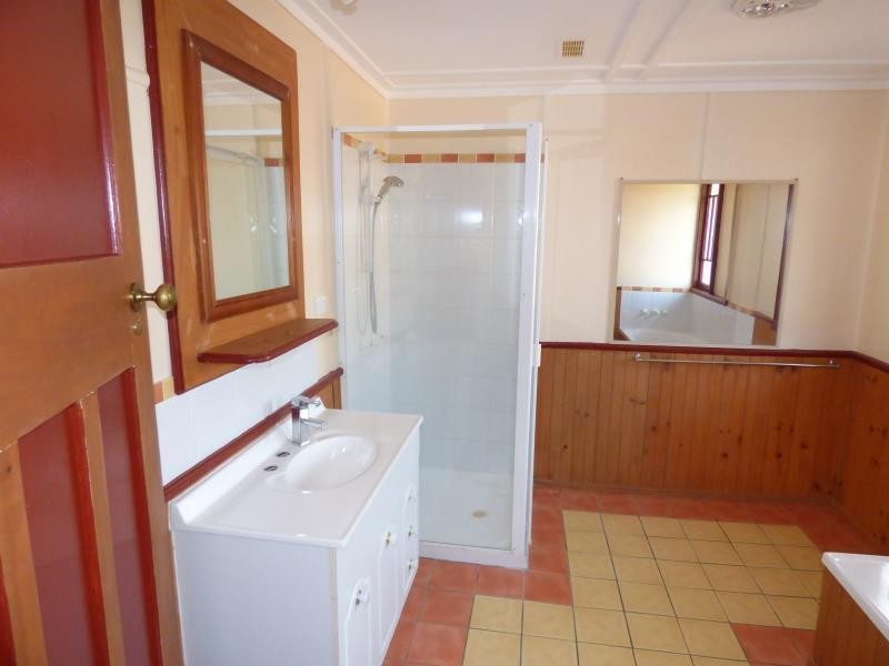 70 Kroombit Street, Biloela QLD 4715