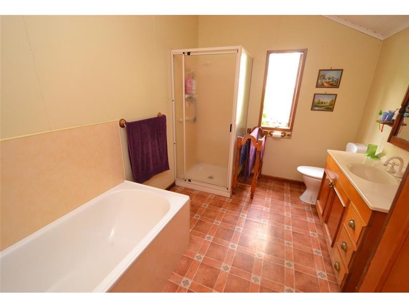 801 Valentine Plains Road, Biloela QLD 4715