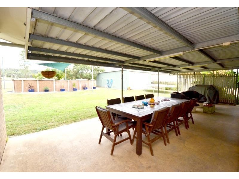 8 Blanchs Road, Thangool QLD 4716