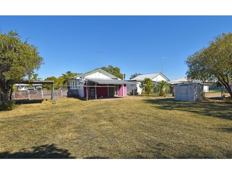 108 Kroombit Street, Biloela QLD 4715