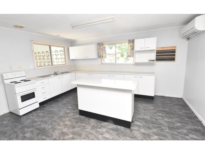 28 Grevillea Street, Biloela QLD 4715