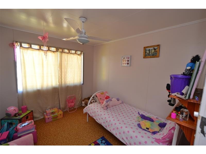 24 Castle Street, Biloela QLD 4715