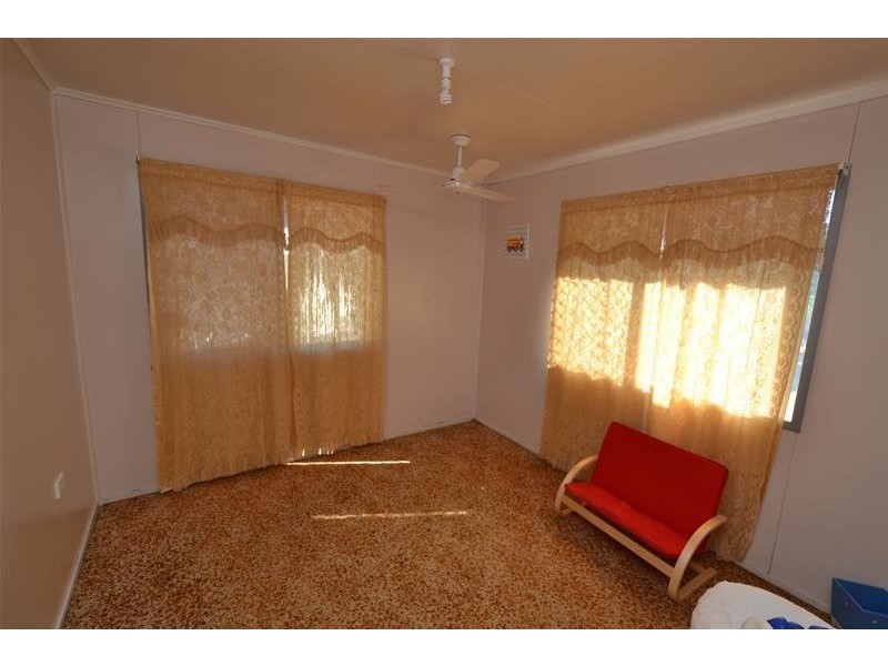 24 Castle Street, Biloela QLD 4715