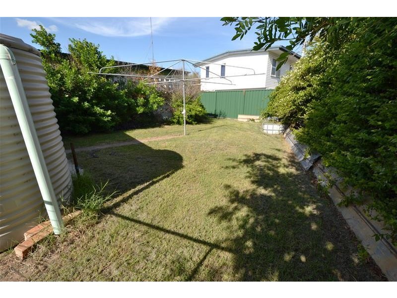 157 Bell Street, Biloela QLD 4715