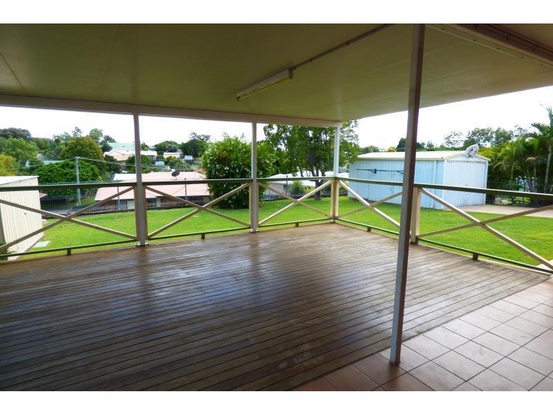 8 Clarke Drive, Biloela QLD 4715