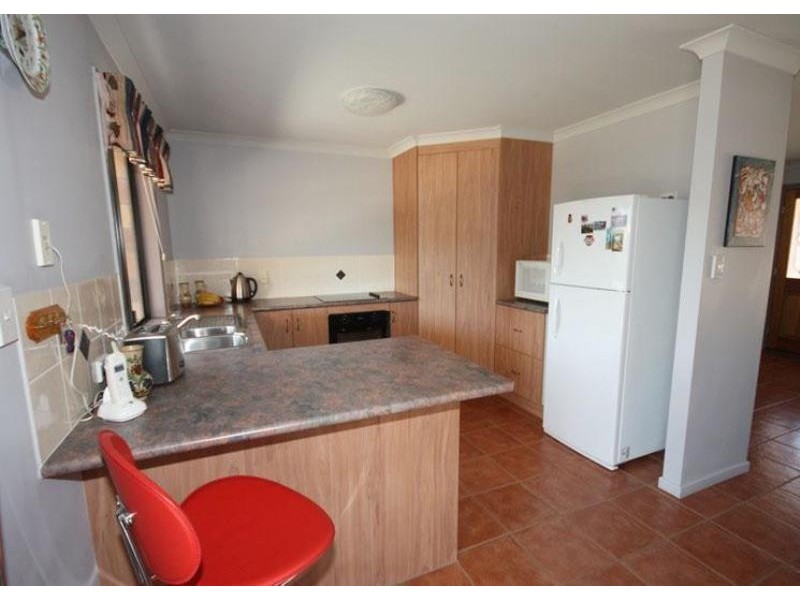 12 Clarke Drive, Biloela QLD 4715