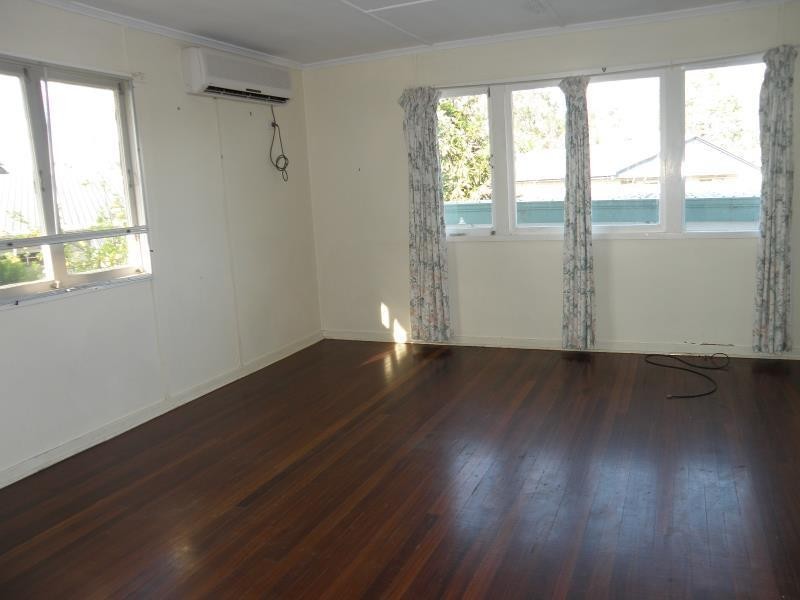 33 Collins Street, Biloela QLD 4715