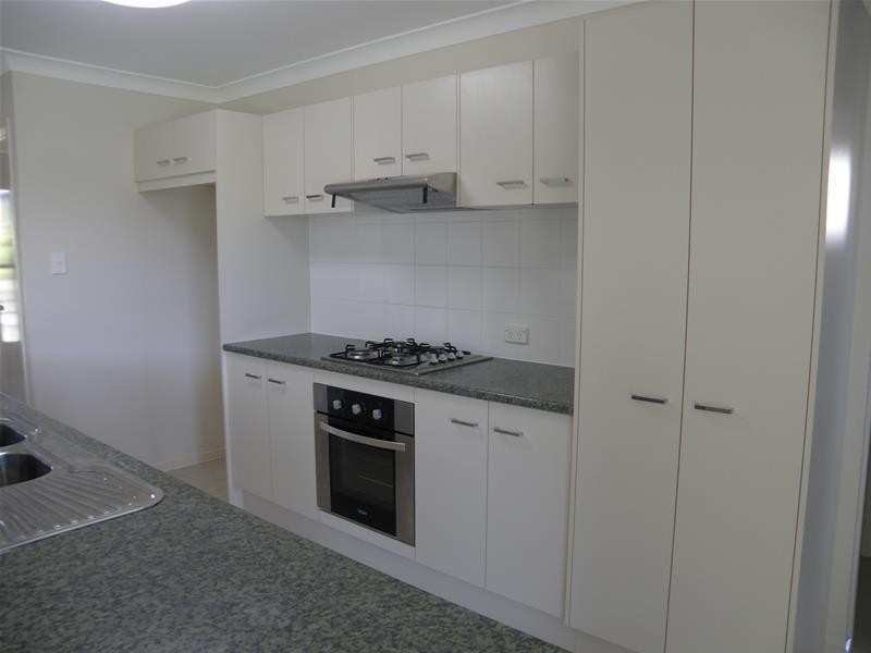 20 Valley View Drive, Biloela QLD 4715