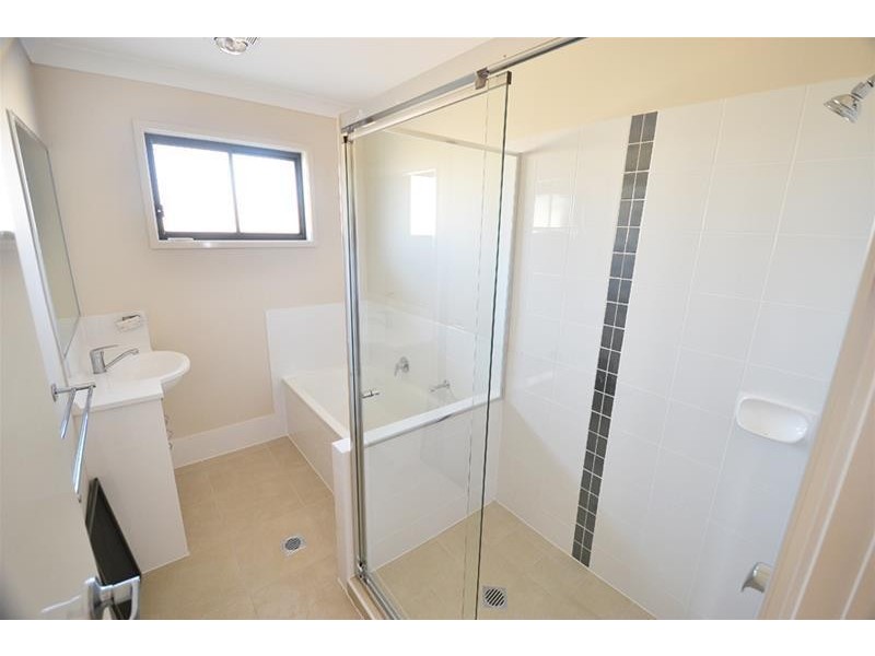 20 Valley View Drive, Biloela QLD 4715