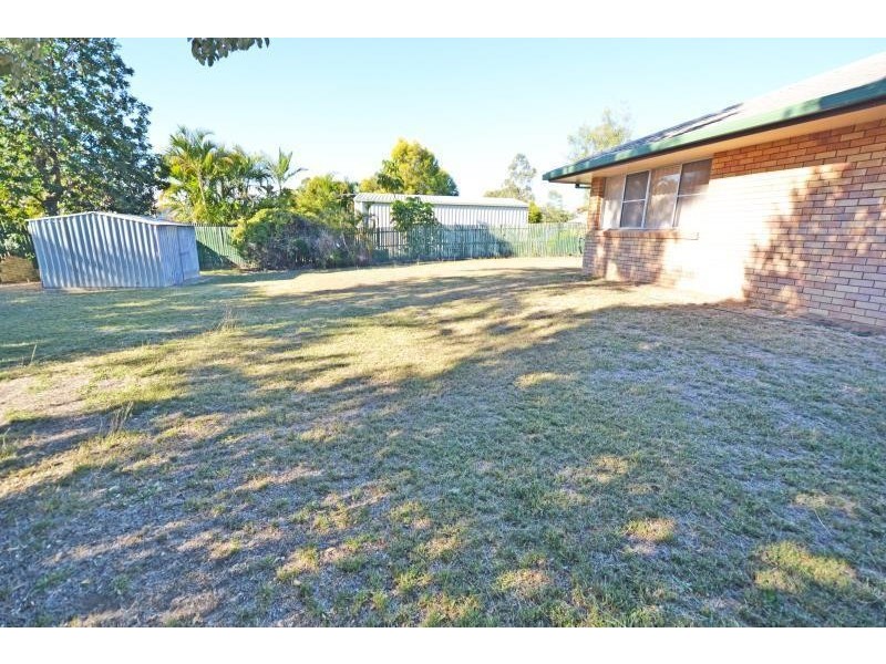 2 Earlsfield Street, Biloela QLD 4715