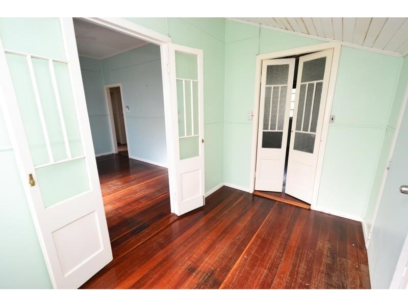 4 Kroombit Street, Biloela QLD 4715