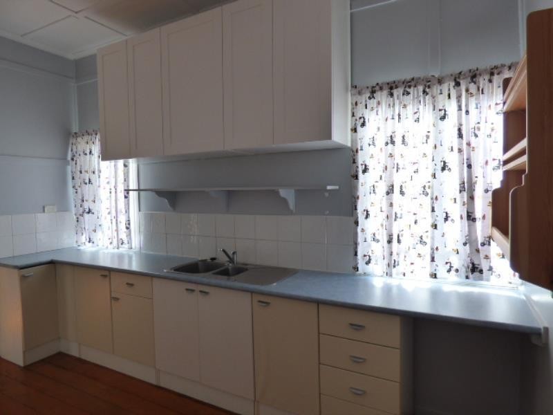 4 Austen Street, Thangool QLD 4716