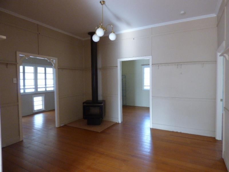 4 Austen Street, Thangool QLD 4716