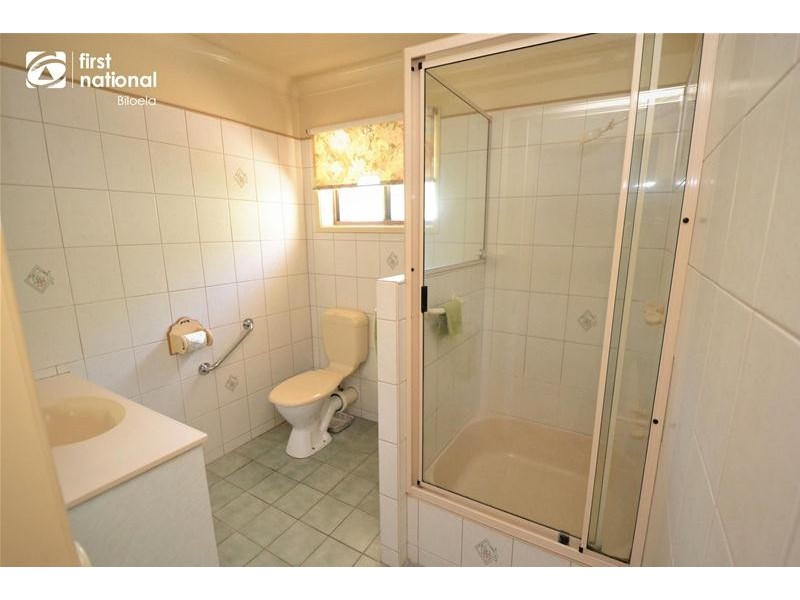 1 & 2/160 Kroombit Street, Biloela QLD 4715