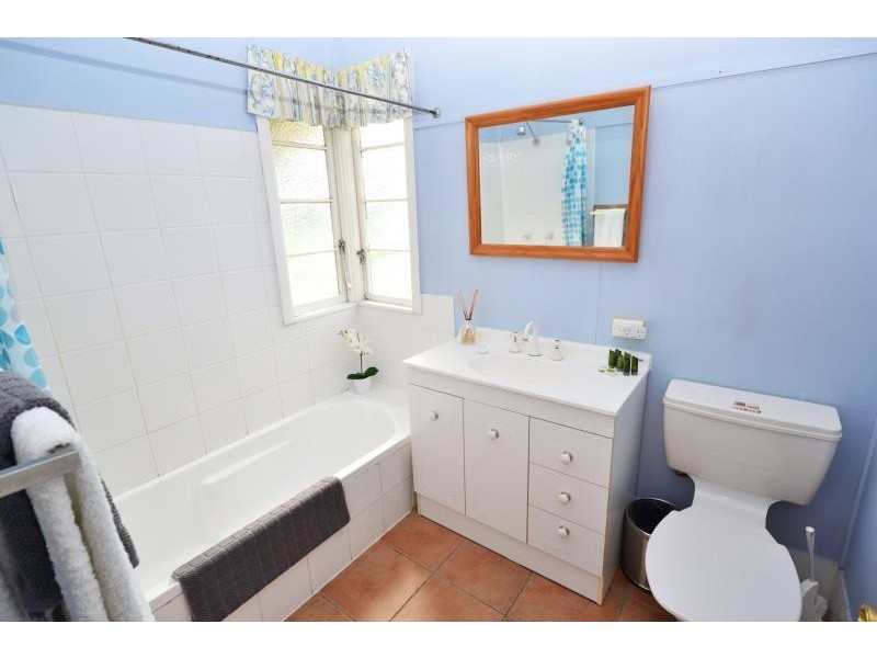 4 Austen Street, Thangool QLD 4716