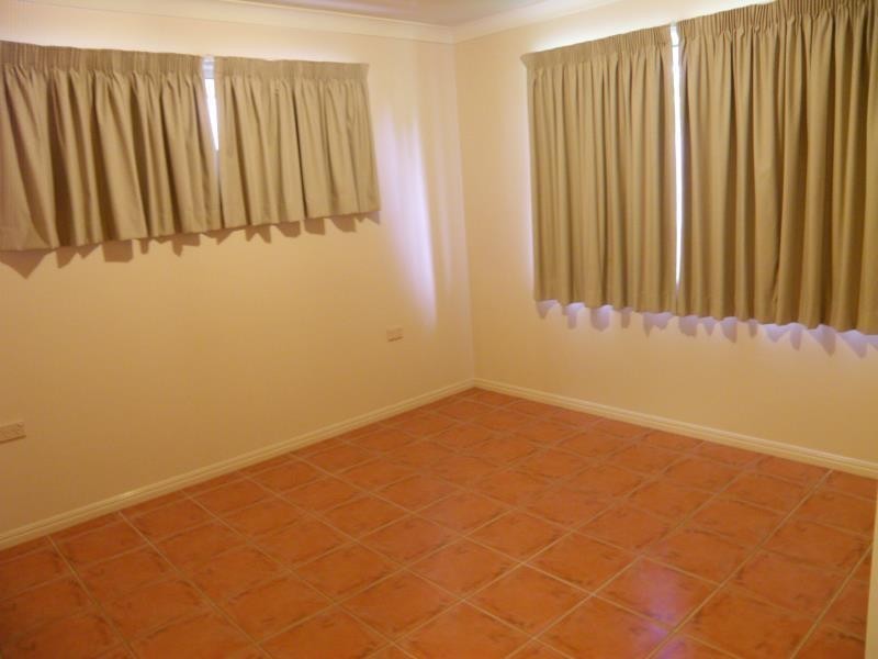 15 Paroz Crescent, Biloela QLD 4715