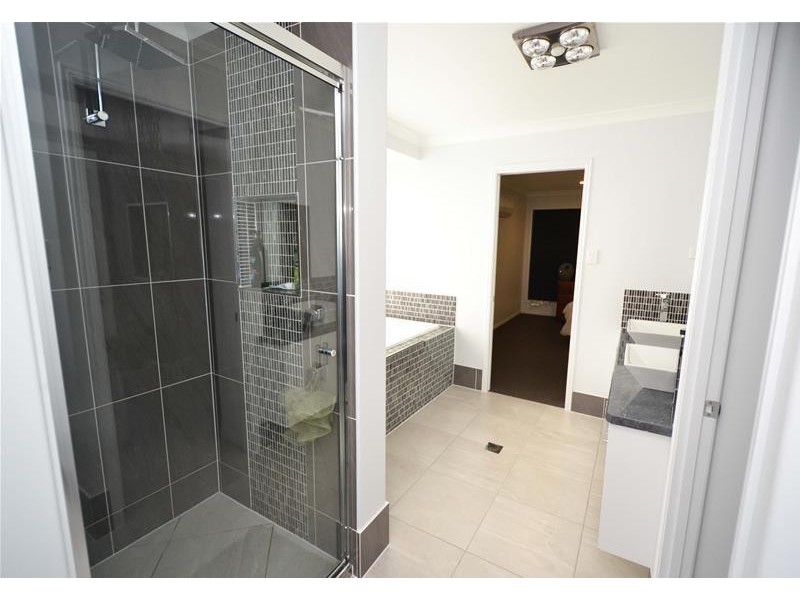 18-20 Highland Way, Biloela QLD 4715