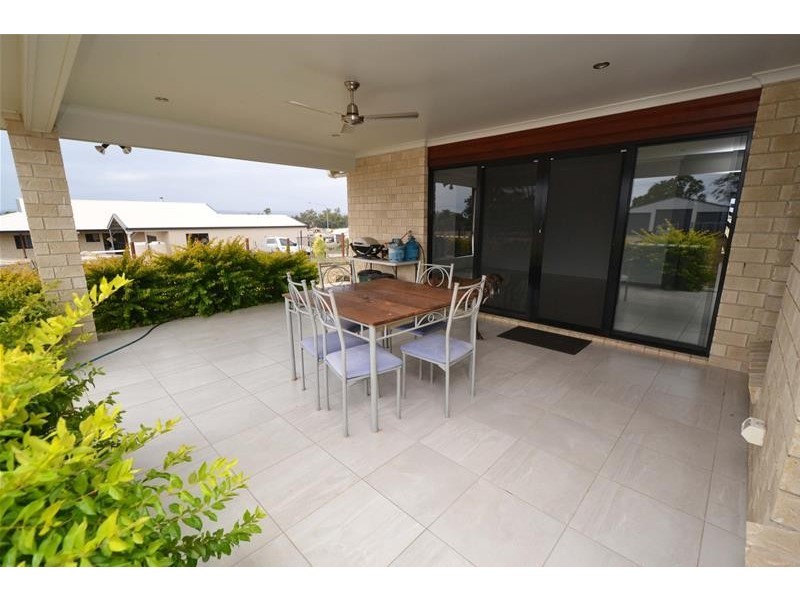 18-20 Highland Way, Biloela QLD 4715