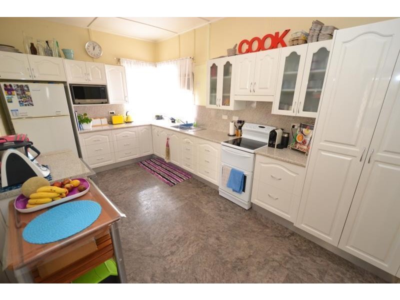 83 Kroombit Street, Biloela QLD 4715