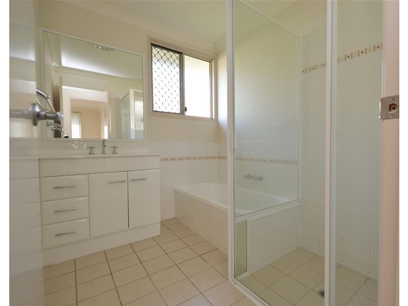 9 Valley View Drive, Biloela QLD 4715